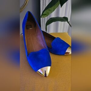 USED DV by Dolce Vita Lunna Electric Blue and Gold Women's Flats Size 13
